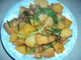 回锅肉烧土豆的做法