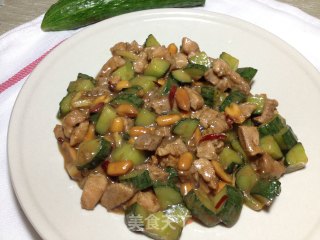 宫爆肉丁的做法