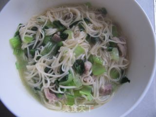 青菜肉丝面的做法