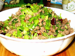 芹菜野山椒爆炒牛肉沫~❤下饭神器❤的做法