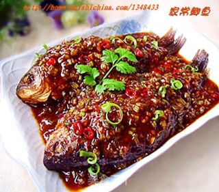 家常鲫鱼的做法