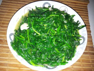 蒜蓉炒韭菜的做法
