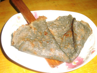 黑芝麻豆浆薄饼--剩豆浆做的饼的做法