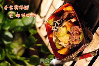 营养全面口味独到的——【牛肉炖杂蔬】的做法
