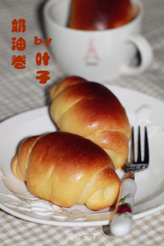 【奶油卷】----超级可爱的小面包的做法