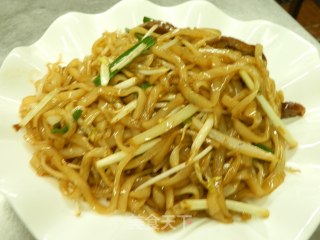 佳厨美味之《干炒牛河》广东小吃的做法