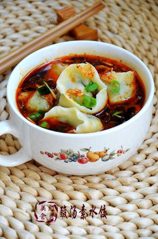 酸汤素水饺的做法