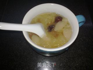 银耳雪梨红枣羹的做法