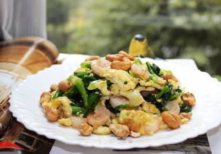 虾仁拌菠菜的做法