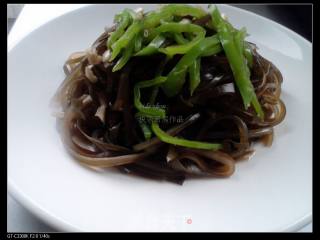 蒜香海带丝的做法