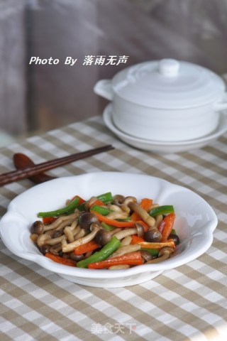 双椒蟹味菇的做法