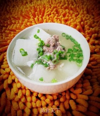 萝卜猪骨汤的做法