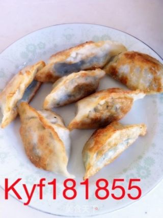 饺子的另类吃法：简易版锅贴的做法