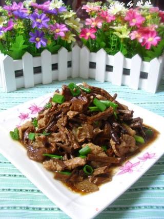 茶树菇烧肉的做法