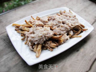 黄花菜蒸肉饼的做法