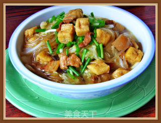 初冬暖身炖菜——猪肉粉条豆腐泡的做法