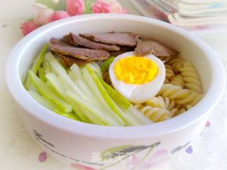 一个人的午餐-----螺旋面的做法