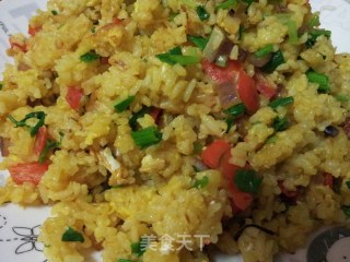 咖喱鸡蛋炒饭的做法
