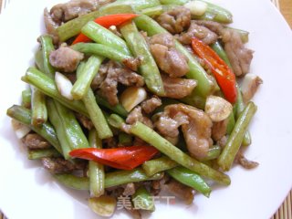 鸭柳烩豆角的做法