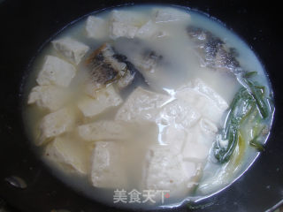 鲫鱼豆腐汤的做法