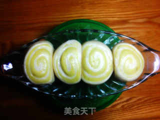 给冬天一抹嫩绿——蒸馒头之一：双色刀切馒头的做法