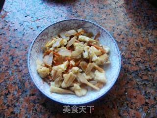 花菜炒腊肉的做法