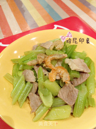 营养香芹小炒的做法