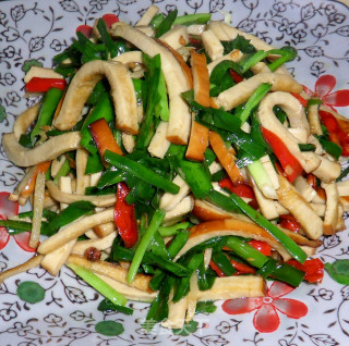 韭菜炒豆干的做法