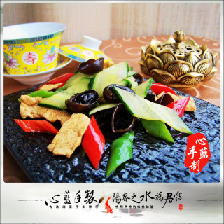 心蓝手制私房菜【彩溜里脊】——五光十色的超嫩里脊肉的做法