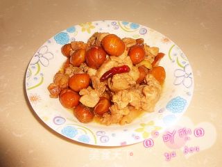 栗子焖鸡的做法