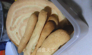 为提拉米苏准备--手指饼干的做法