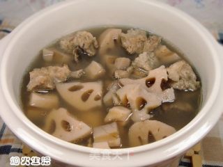 家常炖菜——排骨炖莲藕的做法