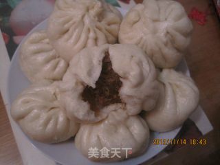 肉粉包子