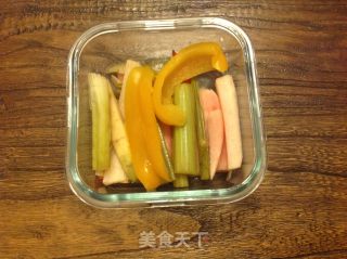 酸辣腌菜的做法