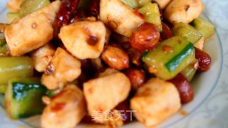 香辣鸡丁的做法