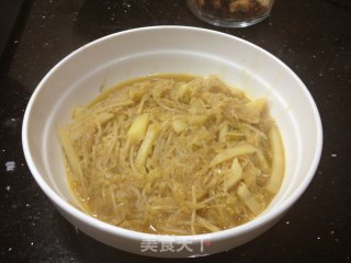 酸菜炖土豆的做法