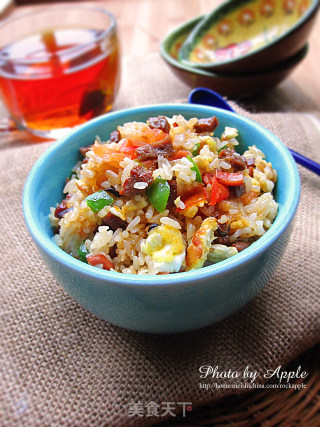 剩米饭的美味吃法——[什锦牛丸丁炒饭]