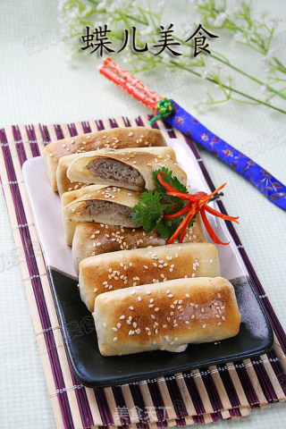 新疆风味羊肉烤包子的做法