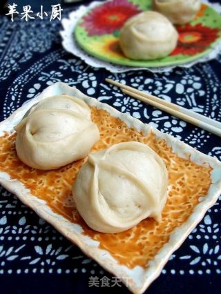 花朵绿豆沙包的做法