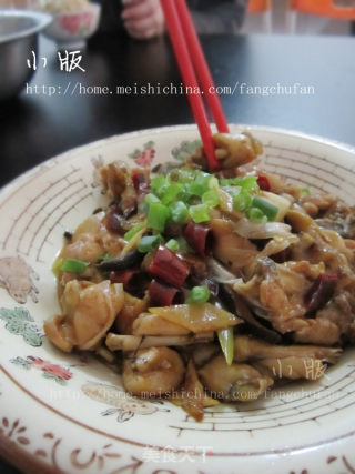 葱烧田鸡的做法