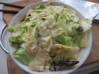 酸辣香脆开胃的炝莲白