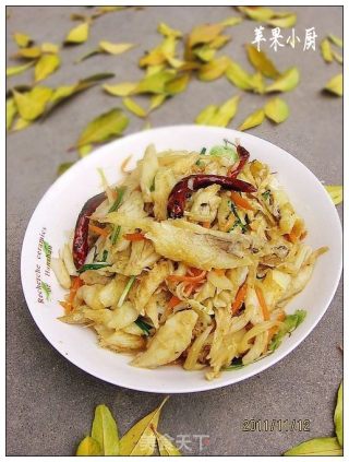 河豚肉炒白菜的做法