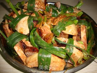 南乳香芋扣肉的做法