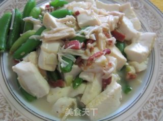 火腿金针菇甜豆脍豆腐的做法