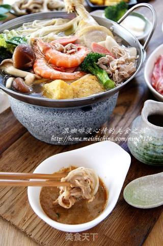 鸡腿浓汤火锅的做法