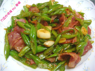 刀豆炒培根的做法
