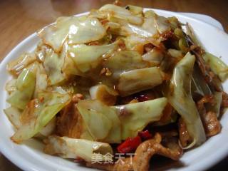 手撕包菜炒肉片的做法
