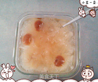 银耳红枣桂圆羹的做法