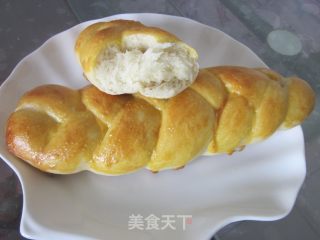 汤种奶香辫子面包的做法