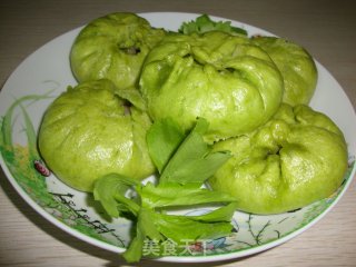 春天的使者---翡翠哈哈菜肉包的做法